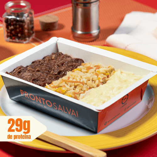 marmita - costela desfiada + arroz com cenoura e milho + purê de batata